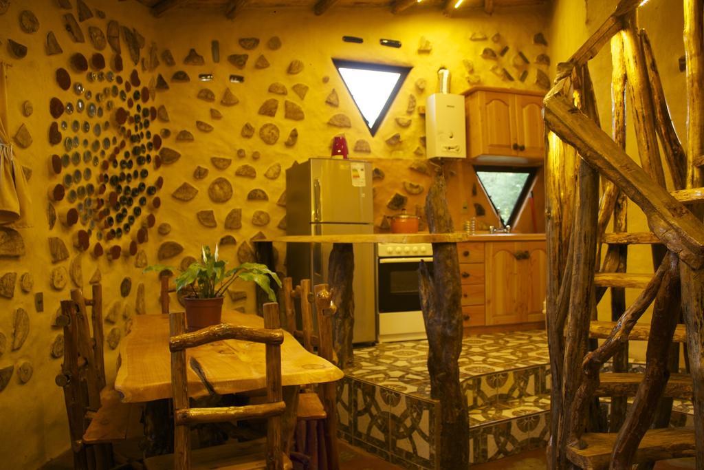 Cabanas Ecologicas Valacirca Licanray Rum bild