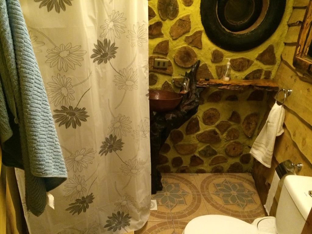 Cabanas Ecologicas Valacirca Licanray Rum bild